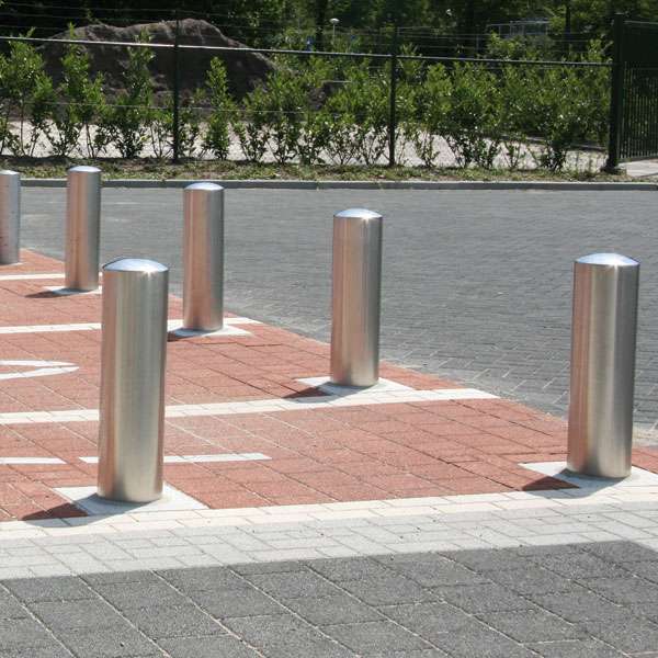 Verkeersvoorzieningen | Afzetpalen | RVS anti-ram bolder | image #4 |  