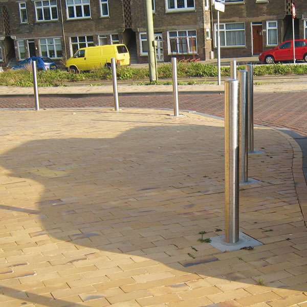 Verkeersvoorzieningen | Afzetpalen | RVS vaste afzetpaal Verkeersvoorzieningen | Afzetpalen | RVS vaste afzetpaal | image #5 |