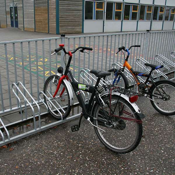 Fietsparkeren | Fietsenrekken | A-11 fietsenrek, enkelzijdig Fietsparkeren | Fietsenrekken | A-11 fietsenrek, enkelzijdig | image #2 |