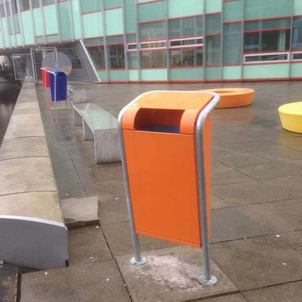 Straatmeubilair | Afvalbakken en asbakken | FalcoJona afvalbak 50 liter Straatmeubilair | Afvalbakken en asbakken | FalcoJona afvalbak 50 liter | image #13 |