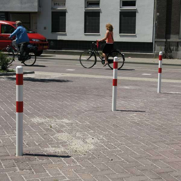 Verkeersvoorzieningen | Afzetpalen | FalcoRound vaste afzetpaal Verkeersvoorzieningen | Afzetpalen | FalcoRound vaste afzetpaal | image #3 |
