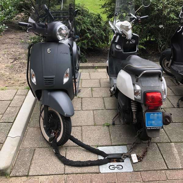 Verkeersvoorzieningen | Verkeersgeleiders | FalcoScooter afzetpanelen | image #9 |  