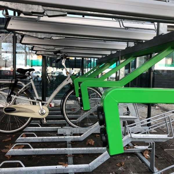 Fietsparkeren | Fietsparkeren met oplaadpunt voor e-bike | FalcoLevel Premium+ etagerek met oplaadpunt voor e-bike | image #6 |  