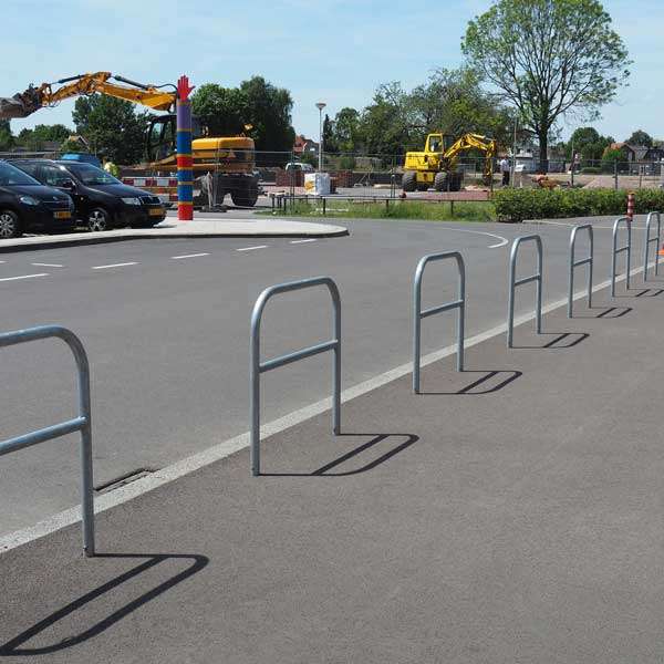 Verkeersvoorzieningen | Verkeersgeleiders | Geleidehek met tussenbuis | image #3 |  