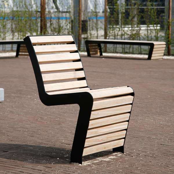 Straatmeubilair | Stoelen en hockers | FalcoLinea stoel (hout) | image #12 |  