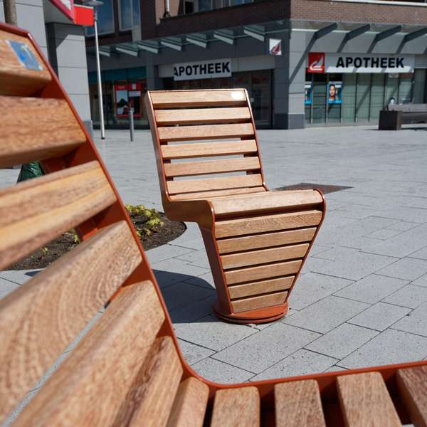 Straatmeubilair | Stoelen en hockers | FalcoLinea stoel (hout) | image #5 |  