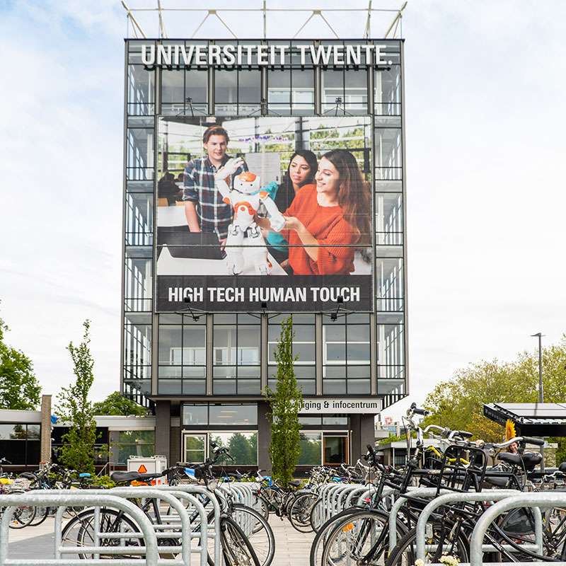 fietsparkeren_universiteit_fietsaanleunbeugel_fietsnietjes