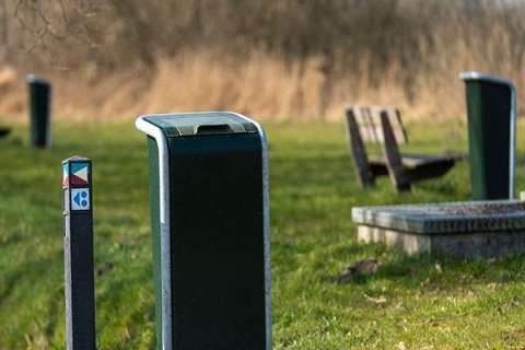 110878 straatmeubilair afvalbakken