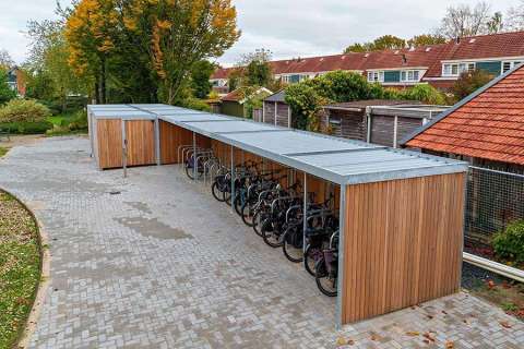 135507 fietsparkeren fietsoverkapping fietsaanleunbeugels scootmobielstalling