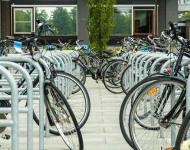 fietsparkeren fietsenrek fietsnietje fietsaanleunbeugel