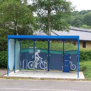 Falco U.K en Solarcycle lanceren duurzame e-bike oplaadstations