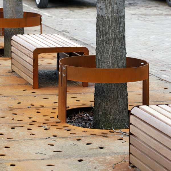 straatmeubilair corten staal boombescherming zitbanken boomrooster