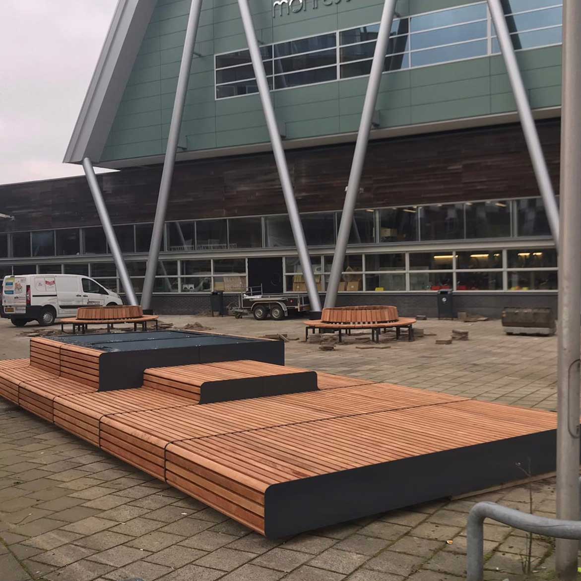 Week 48: Ronde FalcoSinus boombanken en FalcoLinea XXL zitelement