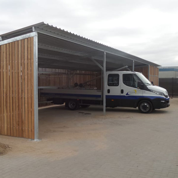 Week 14: Overkapping voor aanhangers aannemersbedrijf