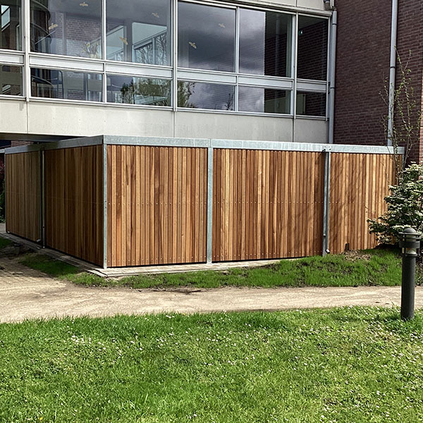 Scootmobiel overkapping voor woonzorgcentrum