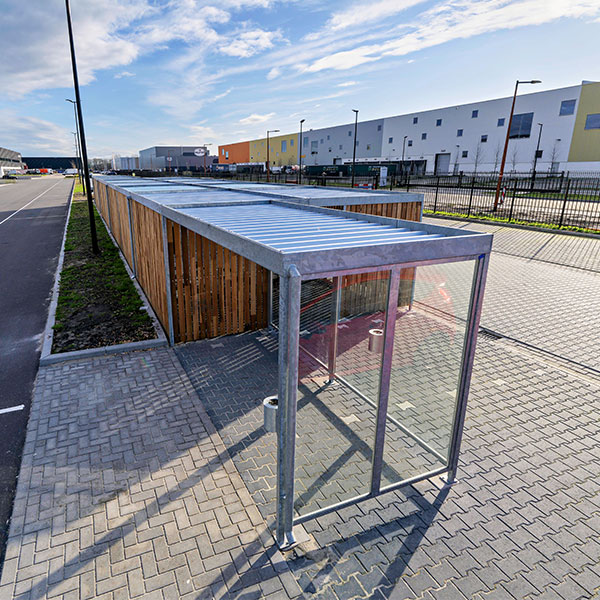 131974 fietsparkeren fietsenrekken fietsoverkappingg rokersruimte pauzeruimte