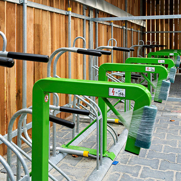 131974 fietsparkeren fietsenrekken fietsoverkappingg rokersruimte pauzeruimte