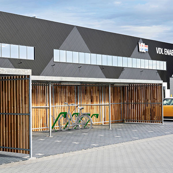 131974 fietsparkeren fietsenrekken fietsoverkappingg rokersruimte pauzeruimte