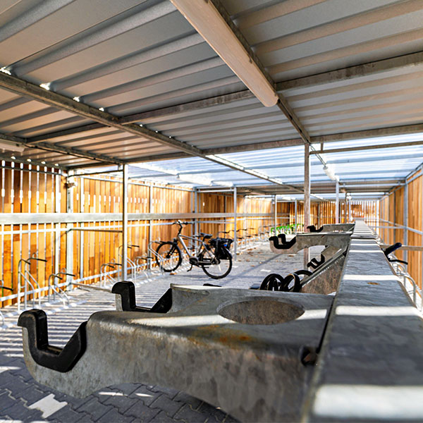 131974 fietsparkeren fietsenrekken fietsoverkappingg rokersruimte pauzeruimte