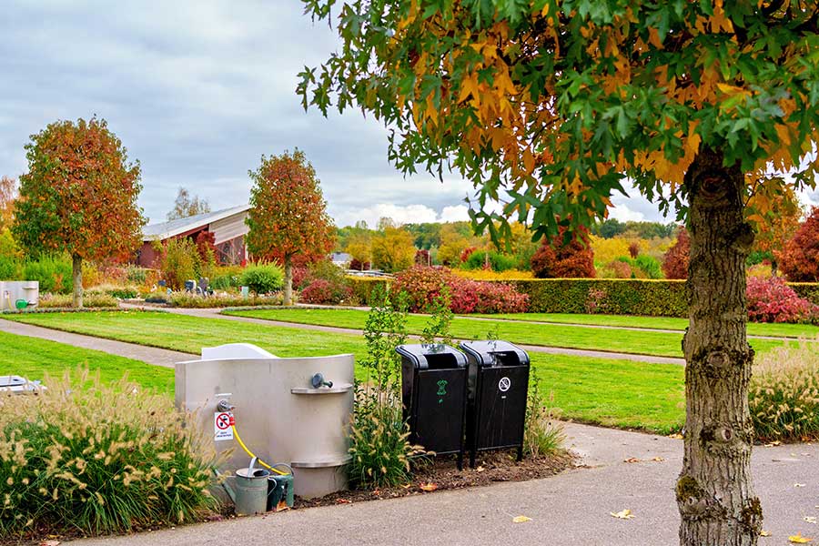 140258 inrichting buitenruimte straatmeubilair afvalbak