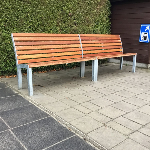 111610 buitenbank straatmeubilair schoolplein