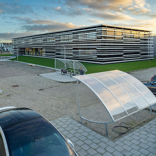 114980 transparante fietsoverkappingen fietsenrek fietsparkeren