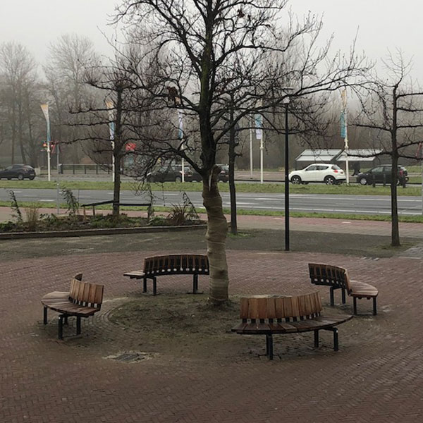 116846 Buitenbanken straatmeubilair zitbank parkmeubilair 