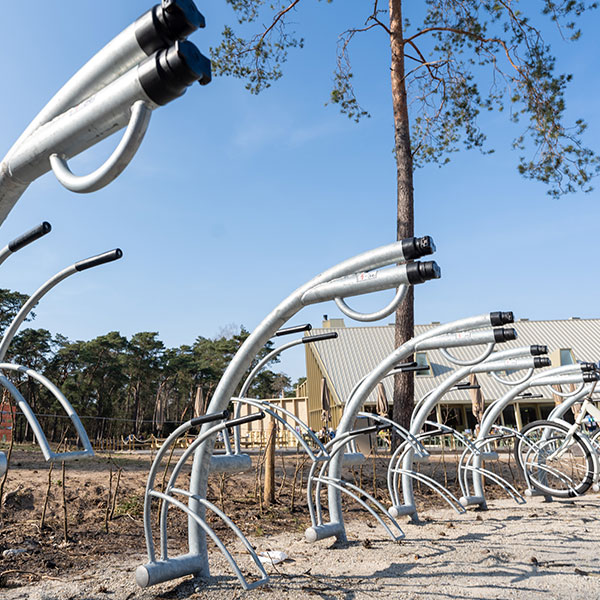 116895 fietsparkeren fietsstandaard fietsenrek oplaadpunt