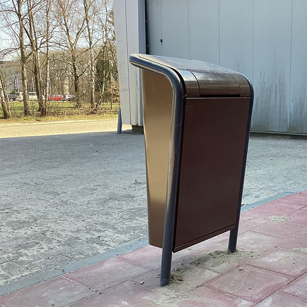 118914 straatmeubilair afvalbak verkeersvoorzieningen afzetpaal