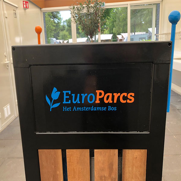 121618 straatmeubilair op maat buitenbank afvalbak plantenbak