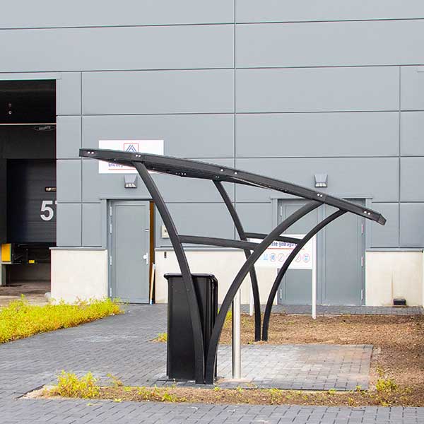 Verschillende overkappingen en straatmeubilair bij Aldi distributiecentrum