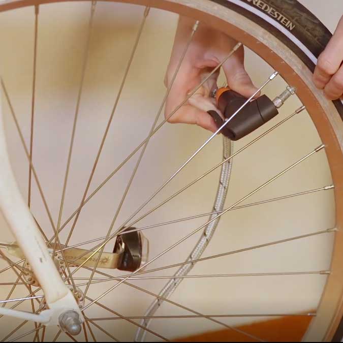 fietsparkeren fietsmarketing fietspomp FalcoFiks 2.0